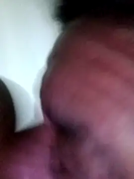 Snapshot of yellowwetfox chatting on 11-05-25, 04:45 yellowwetfox online show from 11-05-25, 04:45