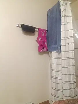 Snapshot of yellowwetfox chatting on 03-03-26, 02:12 yellowwetfox online show from 03-03-26, 02:12