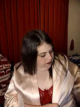 HouseWifeWhore Milf online show from 05-01-26, 11:09