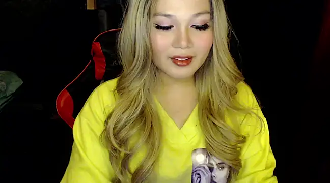 Snapshot of stacey_wills44 chatting on 02-06-25, 10:48 stacey wills44 online show from 02-06-25, 10:48