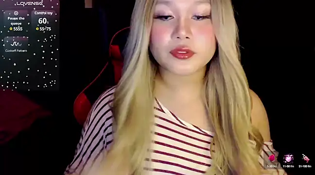 Snapshot of stacey_wills44 chatting on 03-03-25, 12:15 stacey wills44 online show from 03-03-25, 12:15