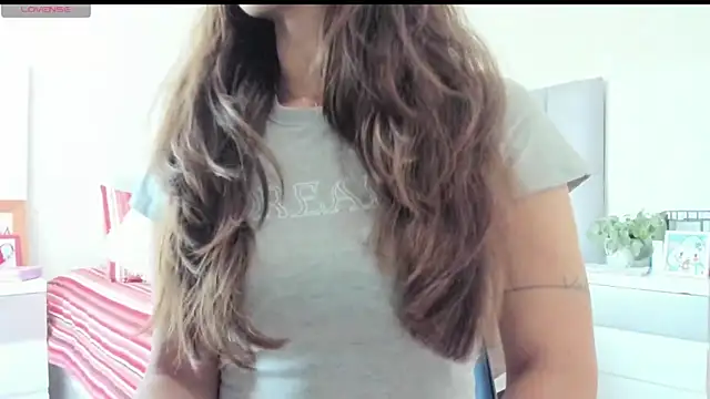 Snapshot of Charlotte7-7 chatting on 09-26-25, 04:22 Charlotte7-7 online show from 09-26-25, 04:22