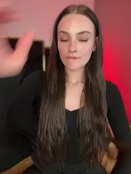 Snapshot of KarissaChantelle chatting on 12-25-24, 03:40 KarissaChantelle online show from 12-25-24, 03:40