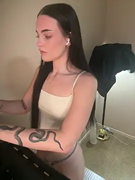 Snapshot of KarissaChantelle chatting on 07-18-26, 03:38 KarissaChantelle online show from 07-18-26, 03:38