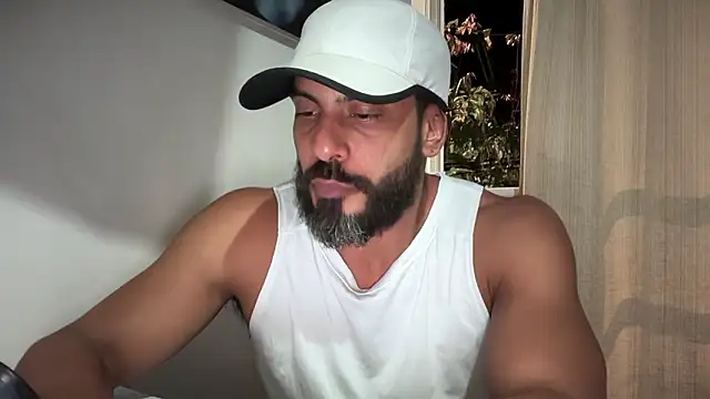 romeolovedark online show from 01-18-26, 04:27