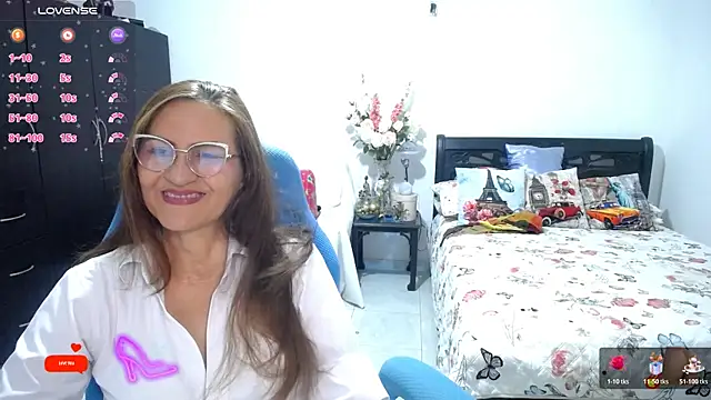 Xiimen online show from 04-07-26, 11:37