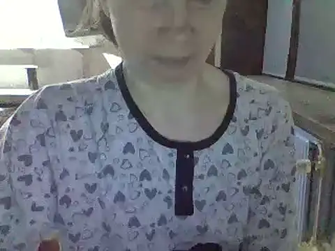 Snapshot of Moi_Lina chatting on 12-08-24, 06:28 Moi Lina online show from 12-08-24, 06:28