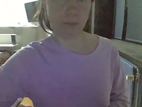 Snapshot of Moi_Lina chatting on 02-27-25, 10:31 Moi Lina online show from 02-27-25, 10:31