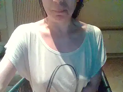 Moi Lina online show from 07-20-26, 08:55
