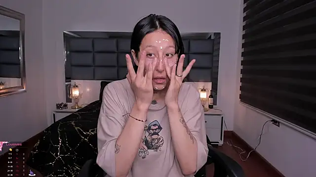 Snapshot of Mariana_Joness chatting on 11-08-25, 02:01 Mariana Joness online show from 11-08-25, 02:01