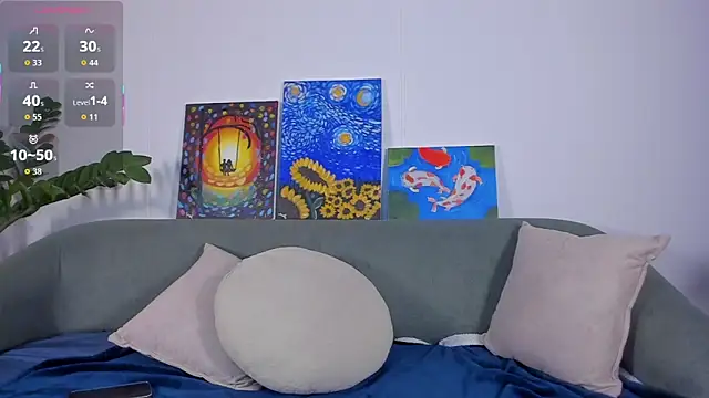 TIFFANYRUSSO online show from 10-30-25, 04:14