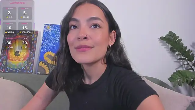 TIFFANYRUSSO online show from 03-27-26, 04:18