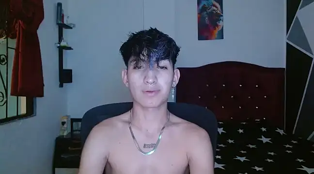 Snapshot of littlextreme chatting on 12-05-24, 03:15 littlextreme online show from 12-05-24, 03:15