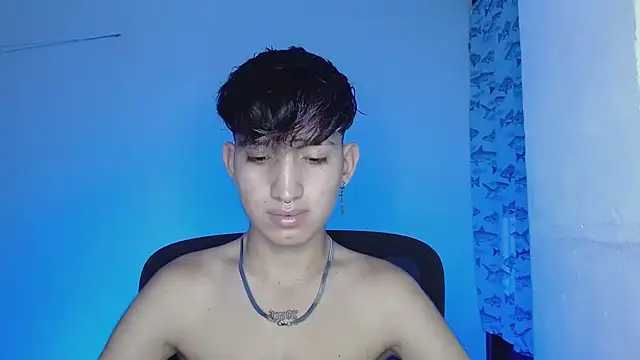 Snapshot of littlextreme chatting on 03-04-25, 12:50 littlextreme online show from 03-04-25, 12:50