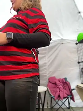 DaisyVibesss online show from 02-23-25, 04:13