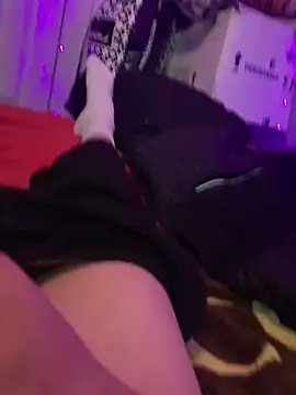 Snapshot of Hugetings chatting on 02-01-26, 04:16 Hugetings online show from 02-01-26, 04:16