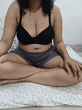 Rubyrosemumbai online show from 07-04-26, 02:51