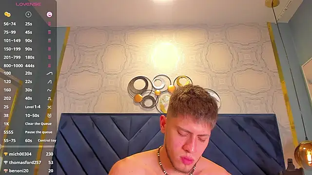 Snapshot of SebastianMaximoff chatting on 01-26-25, 04:09 SebastianMaximoff online show from 01-26-25, 04:09