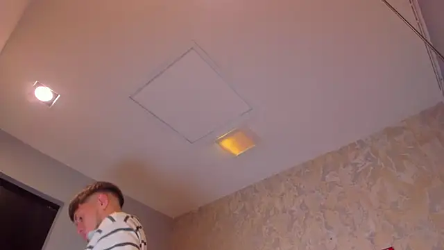 Snapshot of SebastianMaximoff chatting on 09-19-25, 07:14 SebastianMaximoff online show from 09-19-25, 07:14