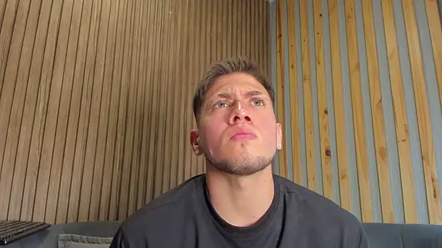 SebastianMaximoff online show from 01-15-26, 07:28