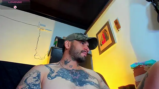 CamiloGray  online show from 02-16-25, 02:00