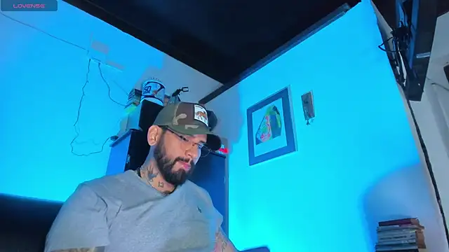 CamiloGray  online show from 09-27-25, 02:44