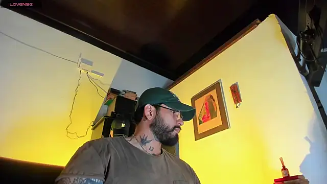 CamiloGray  online show from 12-14-25, 10:42