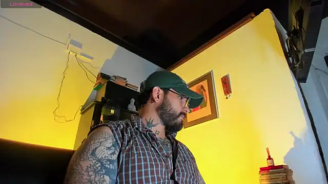 CamiloGray  online show from 12-15-25, 02:54