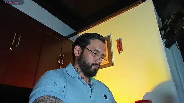 CamiloGray  online show from 02-05-26, 04:00