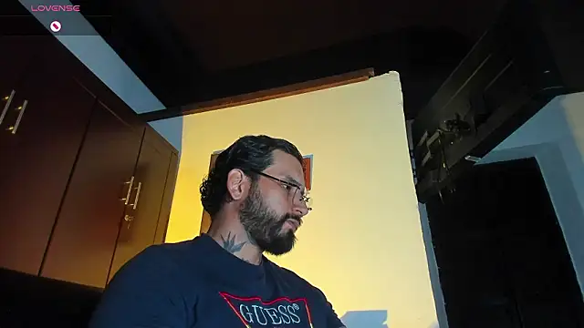 CamiloGray  online show from 03-04-26, 02:23