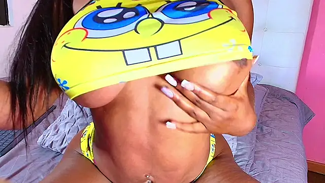 Snapshot of hornyhousekeeper_ chatting on 01-01-25, 12:55 hornyhousekeeper online show from 01-01-25, 12:55