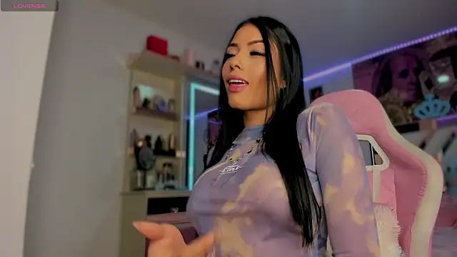 Snapshot of adda_mancini chatting on 10-12-25, 03:16 adda mancini online show from 10-12-25, 03:16