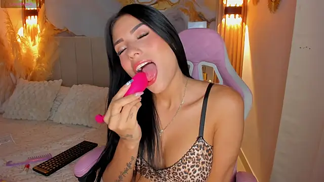 adda mancini online show from 04-16-26, 04:02