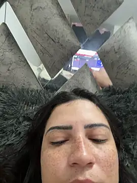 Snapshot of cutesarah_ chatting on 02-12-26, 06:47 cutesarah online show from 02-12-26, 06:47