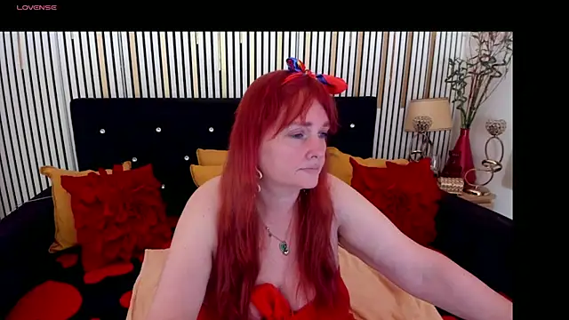 Snapshot of SinFulTitsDD chatting on 07-10-26, 01:14 SinFulTitsDD online show from 07-10-26, 01:14