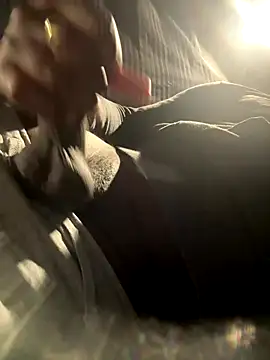 Snapshot of waakenda chatting on 11-15-25, 02:20 waakenda online show from 11-15-25, 02:20