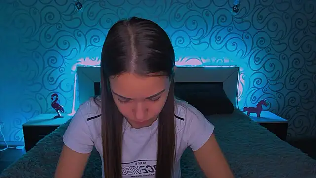 Snapshot of AlexaBarkley chatting on 12-05-24, 03:26 AlexaBarkley online show from 12-05-24, 03:26