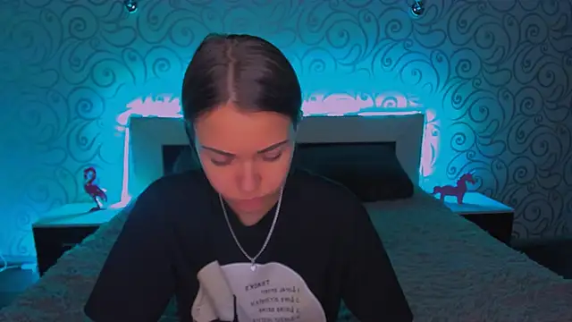 Snapshot of AlexaBarkley chatting on 12-09-24, 06:34 AlexaBarkley online show from 12-09-24, 06:34