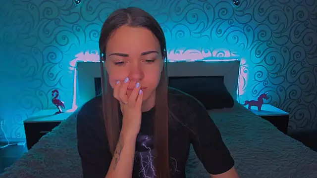 Snapshot of AlexaBarkley chatting on 12-10-24, 03:09 AlexaBarkley online show from 12-10-24, 03:09