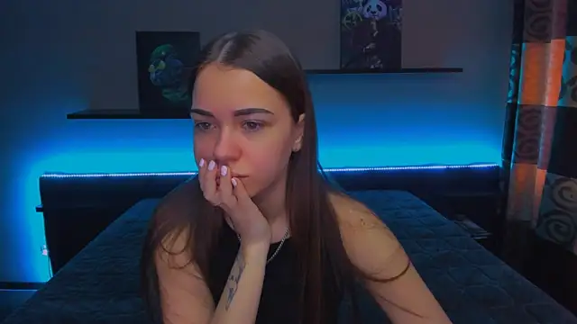 Snapshot of AlexaBarkley chatting on 02-05-25, 03:13 AlexaBarkley online show from 02-05-25, 03:13