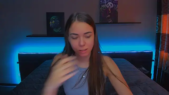 Snapshot of AlexaBarkley chatting on 02-17-25, 03:15 AlexaBarkley online show from 02-17-25, 03:15