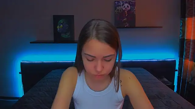 Snapshot of AlexaBarkley chatting on 02-18-25, 03:10 AlexaBarkley online show from 02-18-25, 03:10