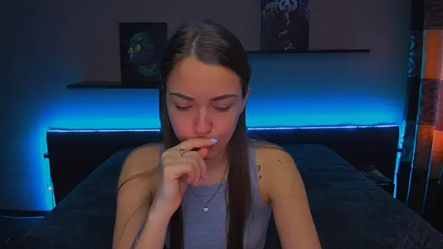 Snapshot of AlexaBarkley chatting on 03-07-25, 03:19 AlexaBarkley online show from 03-07-25, 03:19