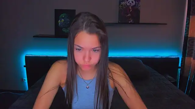 Snapshot of AlexaBarkley chatting on 10-02-25, 12:28 AlexaBarkley online show from 10-02-25, 12:28