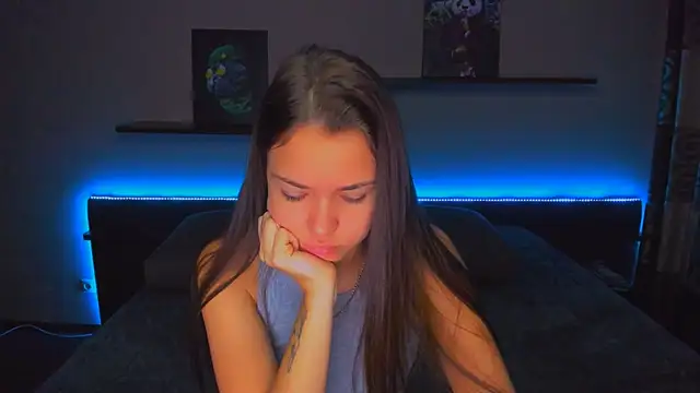 Snapshot of AlexaBarkley chatting on 10-21-25, 12:11 AlexaBarkley online show from 10-21-25, 12:11