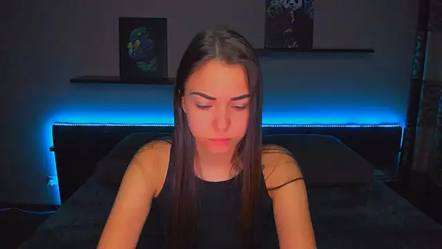 Snapshot of AlexaBarkley chatting on 10-29-25, 12:13 AlexaBarkley online show from 10-29-25, 12:13