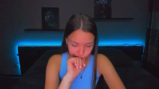 Snapshot of AlexaBarkley chatting on 11-13-25, 12:31 AlexaBarkley online show from 11-13-25, 12:31