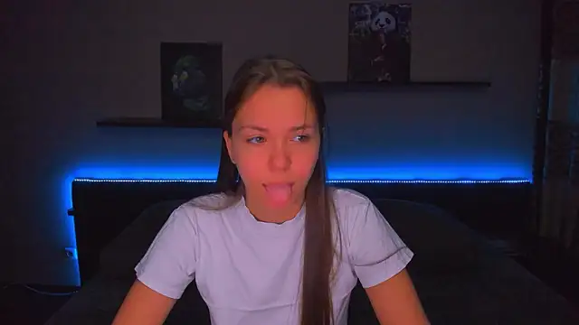 Snapshot of AlexaBarkley chatting on 01-15-26, 12:26 AlexaBarkley online show from 01-15-26, 12:26