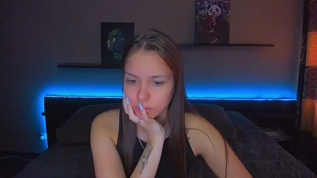 Snapshot of AlexaBarkley chatting on 02-02-26, 04:11 AlexaBarkley online show from 02-02-26, 04:11