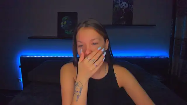 Snapshot of AlexaBarkley chatting on 02-16-26, 12:29 AlexaBarkley online show from 02-16-26, 12:29